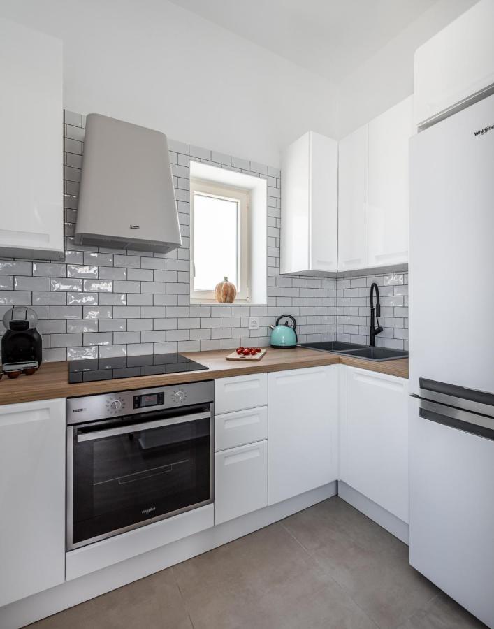 Milos Zen Suites Adamantas  Dış mekan fotoğraf